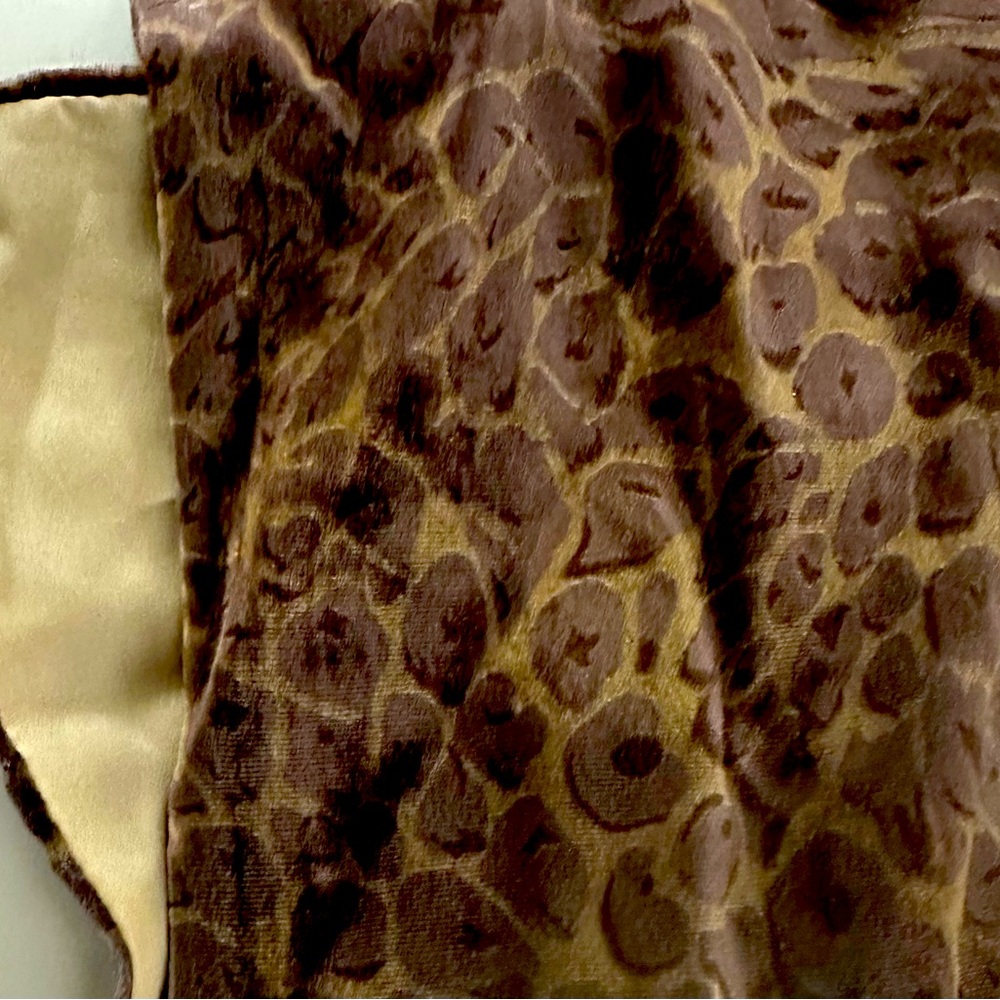 Gorgeous Collection XIIX Silk Blend Subtle Leopard Animal Print Scarf Lined HTF